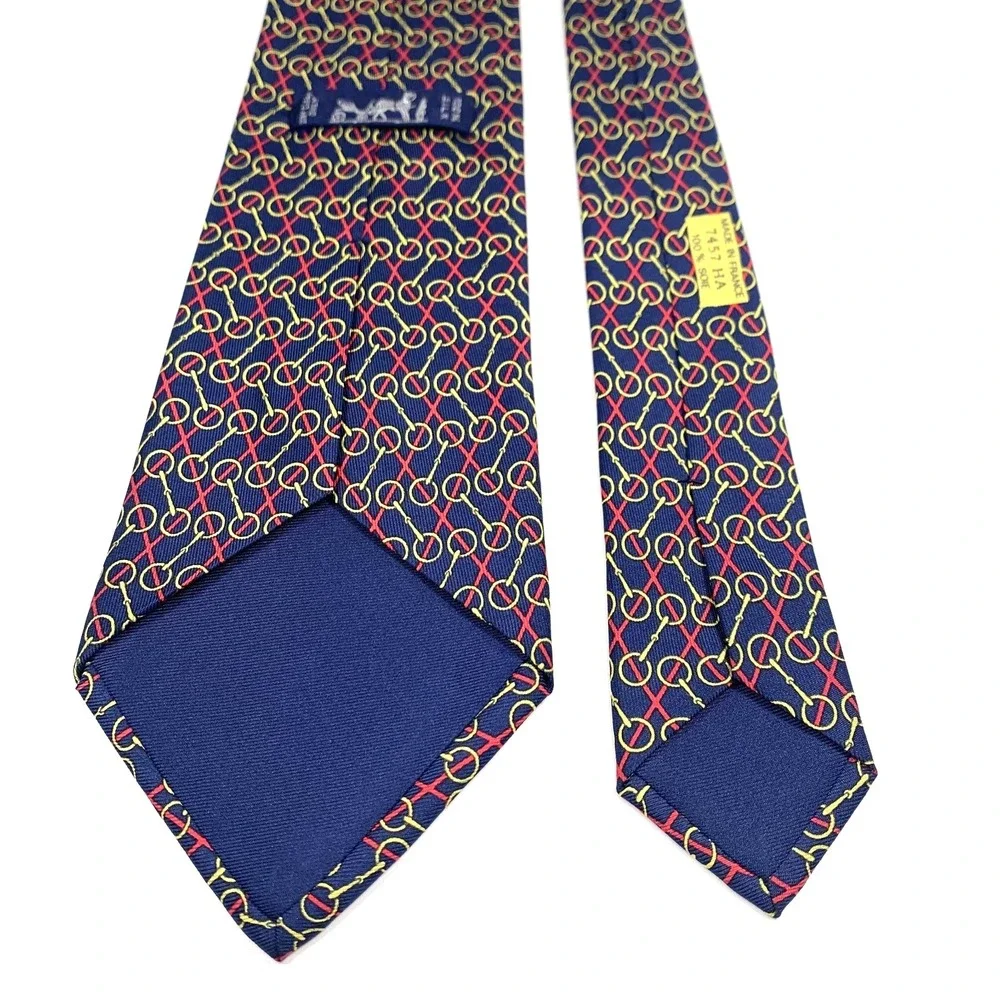 Hermes Paris Mens Tie Navy with Red Stripes & Equestrian Chains 7457 Silk‎ EUC